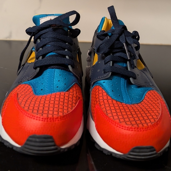 Nike Air Huarache Run Ultra Now Multi-Color (GS) Sneakers Size 5.5Y MSRP $94.99 - Picture 2 of 13